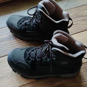 Columbia Boots